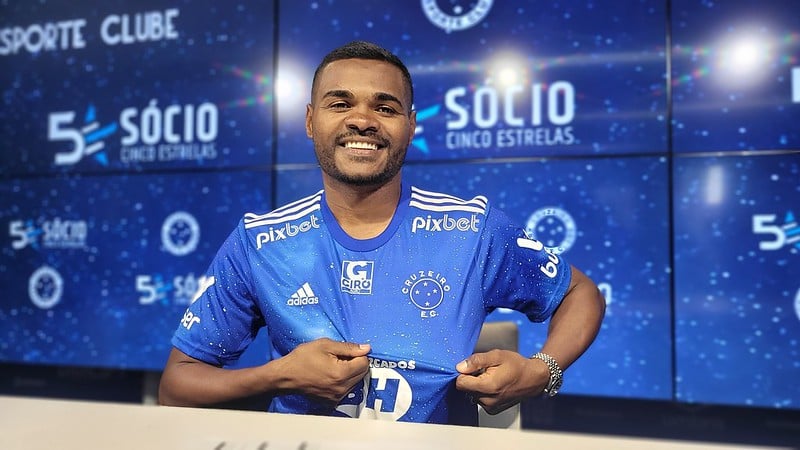Nikão sobre vaias após empate do Cruzeiro: 'Torcedor está no direito dele