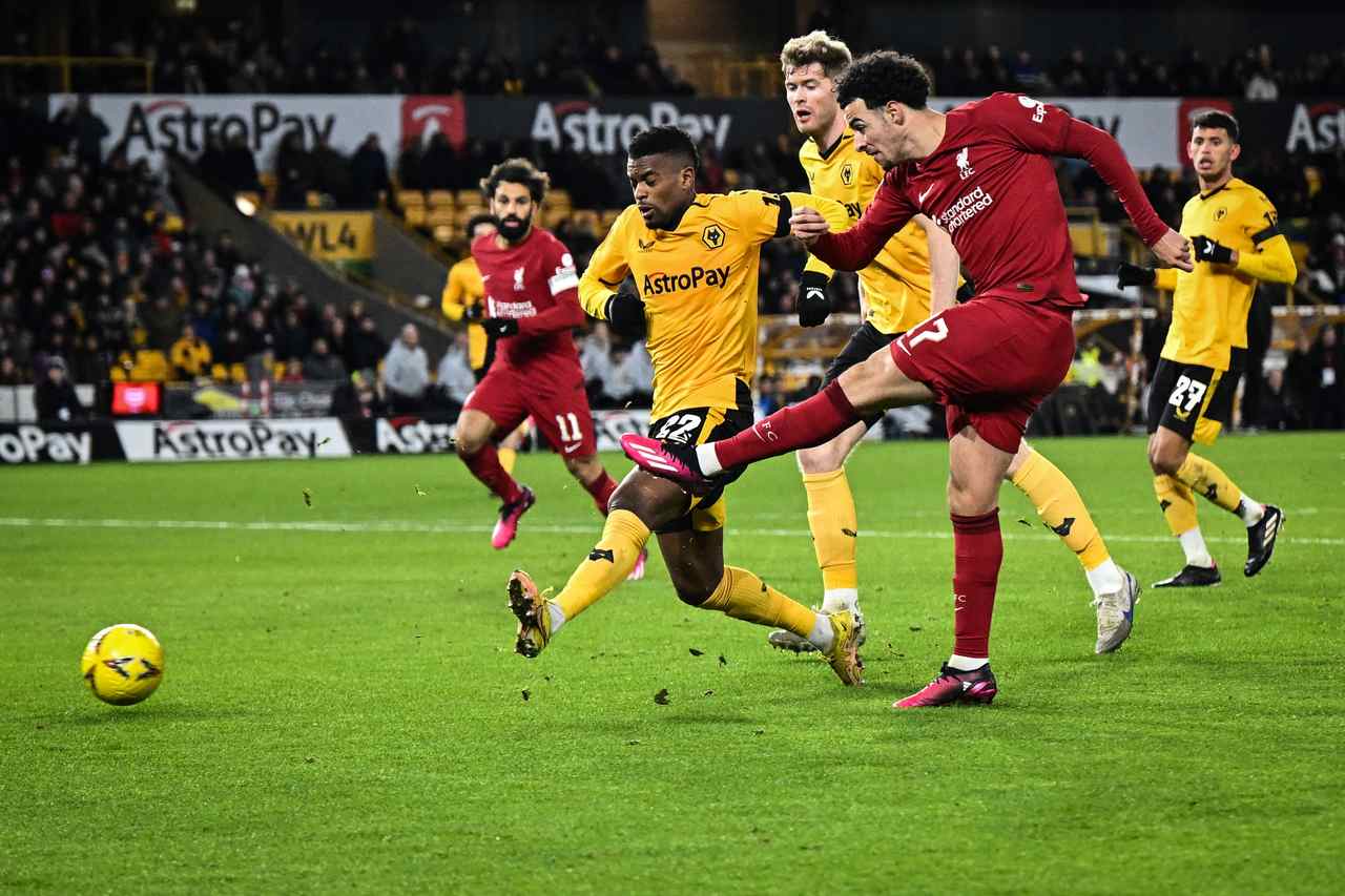 Tottenham x Sheffield: onde assistir ao vivo, horário e escalações do jogo  pela Premier League - Lance!