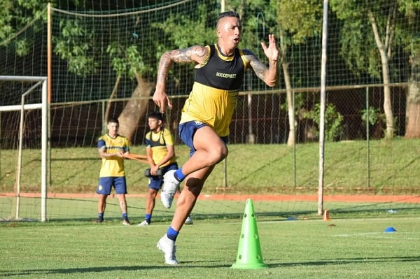 Rômulo Mendonça substitui Tiago Leifert e será a principal voz da Copa do  Brasil no streaming