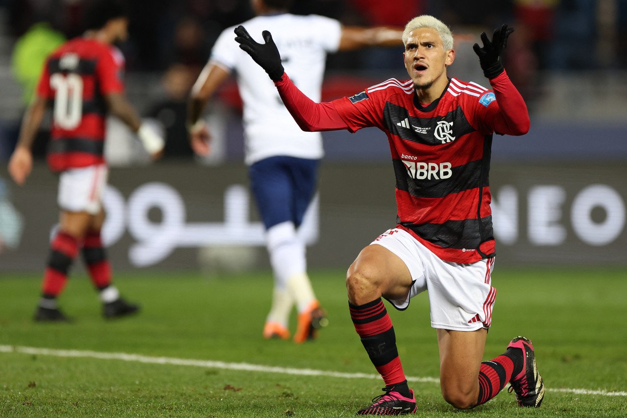 Flamengo pode ter barca de três jogadores após fracasso no Mundial