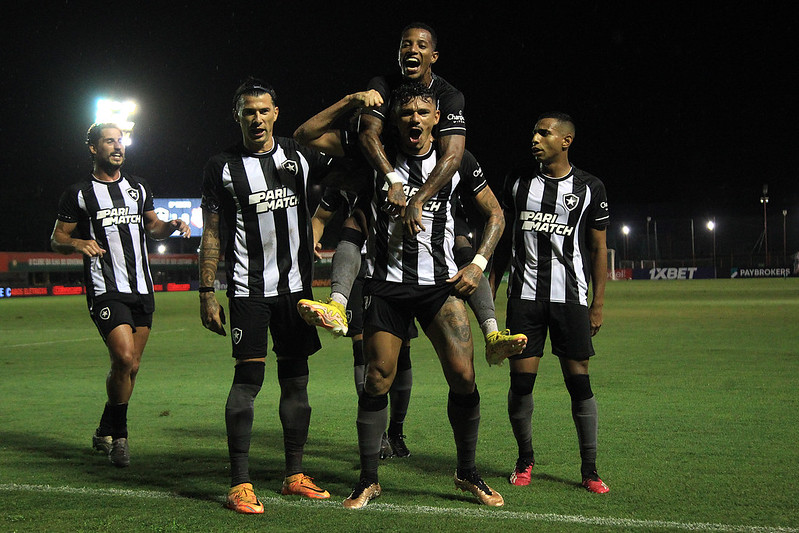 Sequência de 5 jogos dos times do #G6 do #Brasileirao @Botafogo @SE P