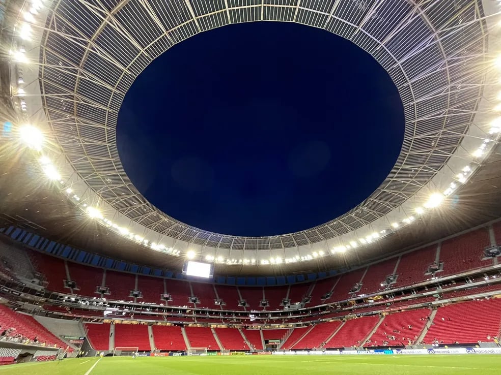 Flamengo na Recopa, Champions, Rio Open Onde assistir os jogos desta  terça-feira - Lance!