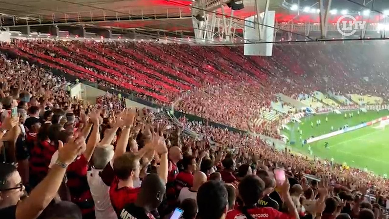 Namorada de jogador do Flamengo se revolta com críticas e dispara contra  jornalista, Flamengo