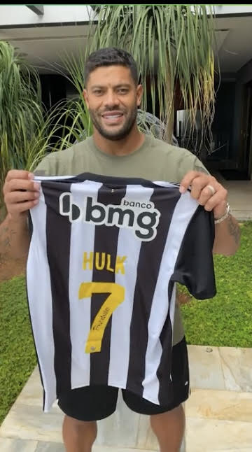 Atlético-MG já vendeu camisas de Hulk a mais de 55 países