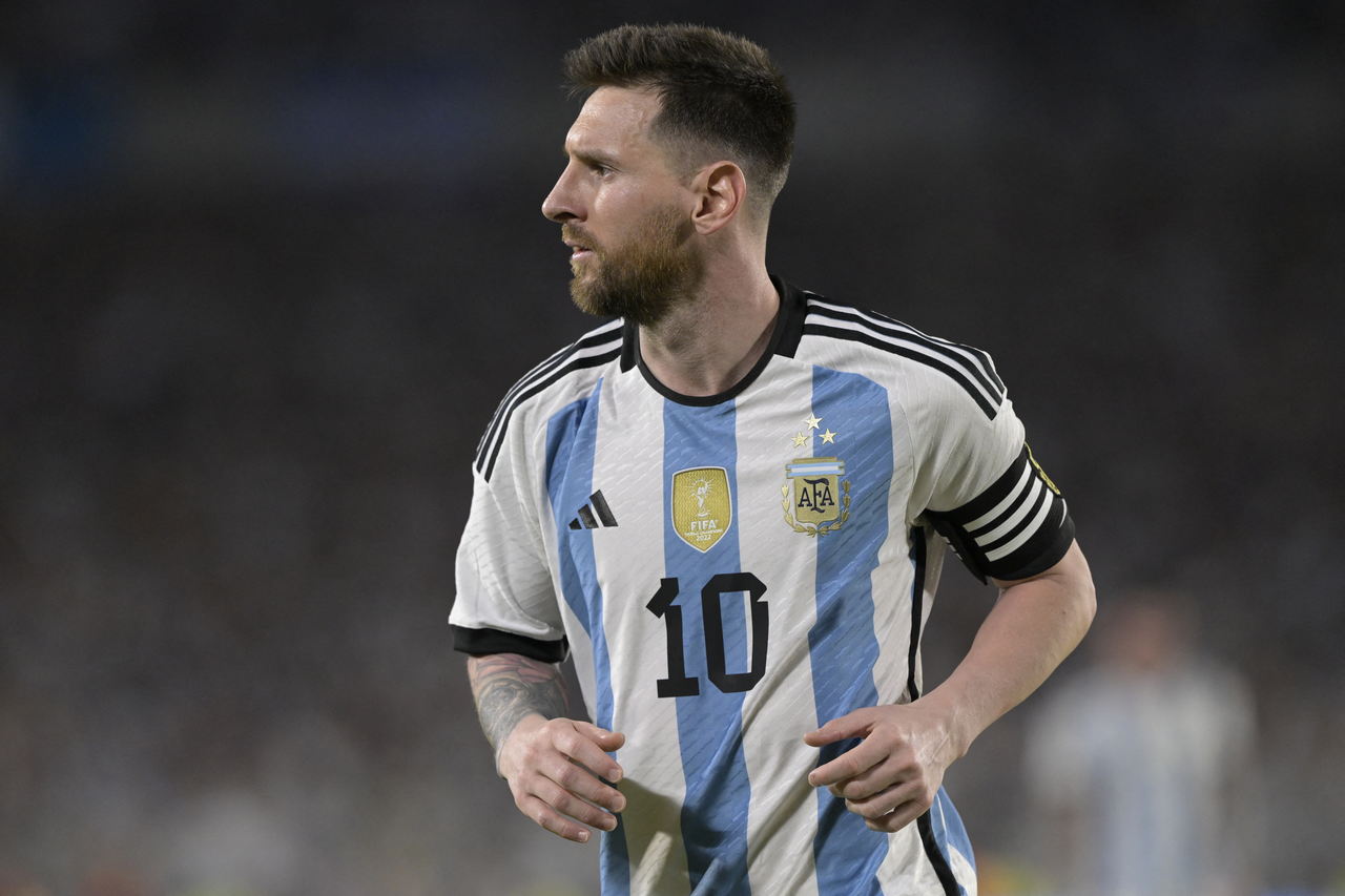 Título mundial com Argentina encerra debate sobre Messi e Cristiano Ronaldo