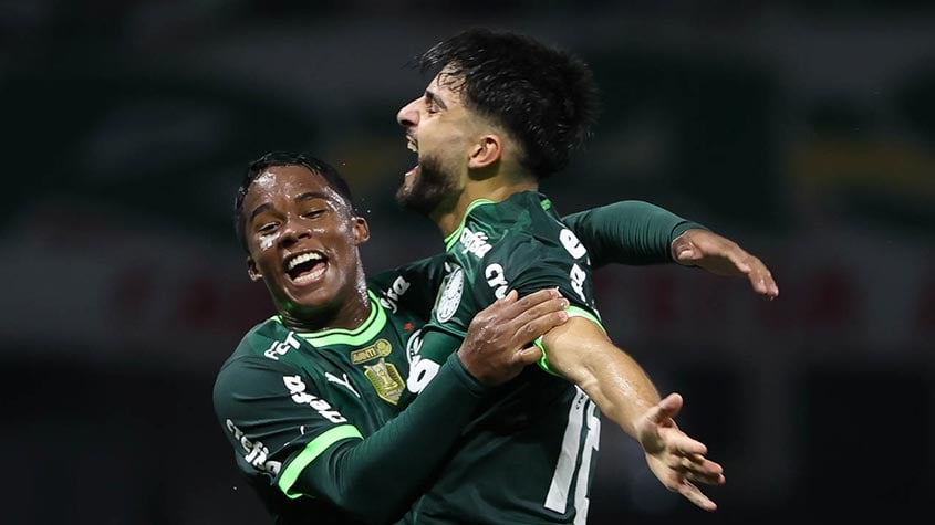 Palmeiras pede o retorno de Angulo, mas Cruzeiro tenta permanência do  atacante