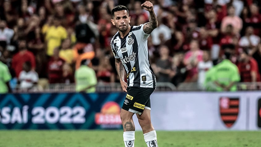 Entenda por que jogo entre Santos e Vasco é fundamental para os