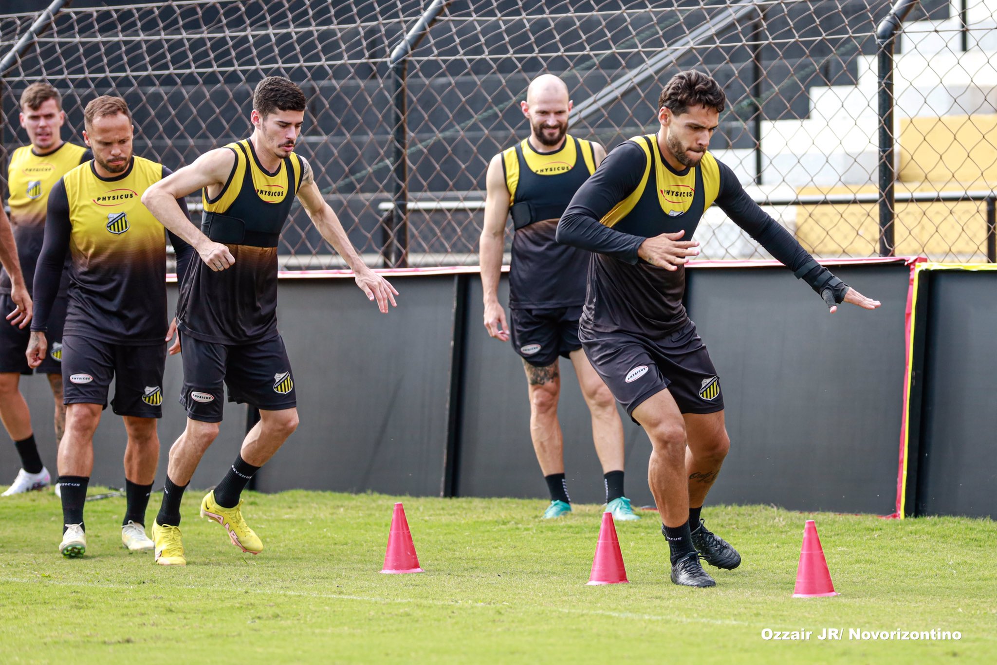 Ceará x Sport: onde assistir, horário e prováveis escalações do jogo pela Série  B - Lance!