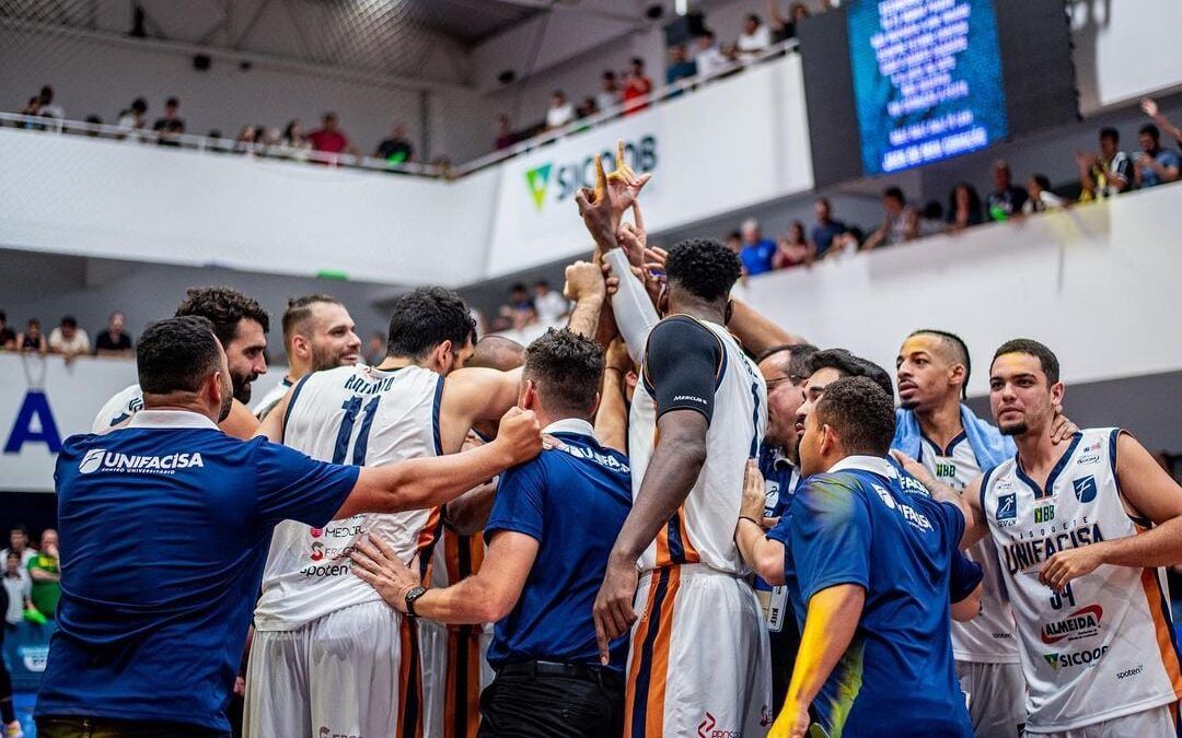 Unifacisa vence o Franca no jogo 1 das quartas de final do NBB