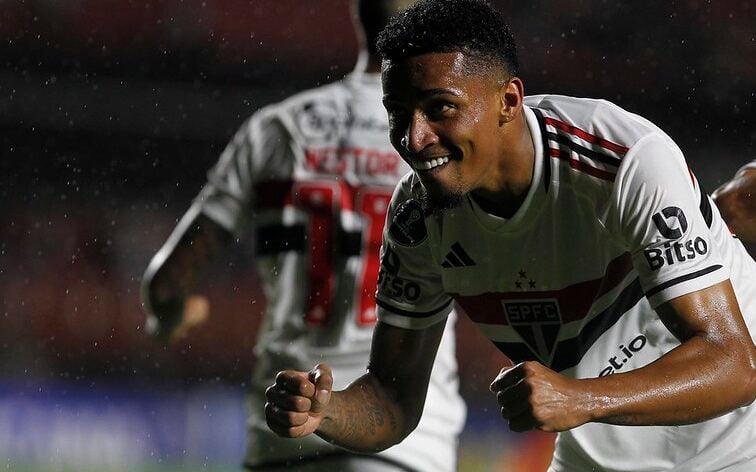 São Paulo vence o Corinthians pelo Campeonato Paulista Feminino e encosta  na liderança - Lance!