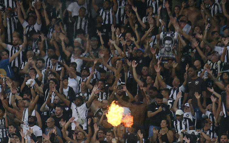 Tiago Nunes relaciona empate do Botafogo com inexperiência do