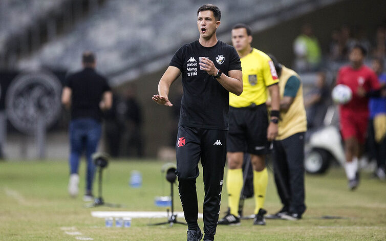 Vasco x Fortaleza: onde assistir ao vivo, horário e escalações do jogo pelo  Brasileirão - Lance!