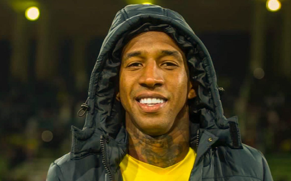 Talisca, jogador do Al Nassr, também dá cartas na música como o rapper Spark