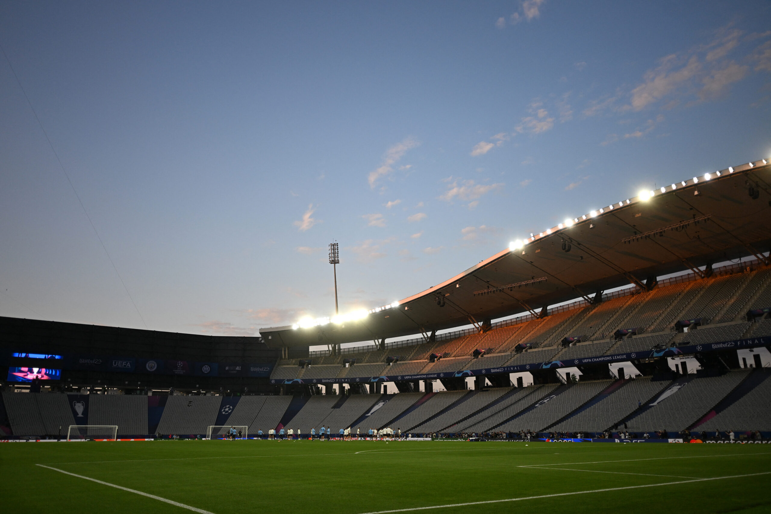 Que horas vai ser a final da Champions League hoje? Saiba onde assistir à  decisão entre Manchester City x Inter de Milão - Lance!