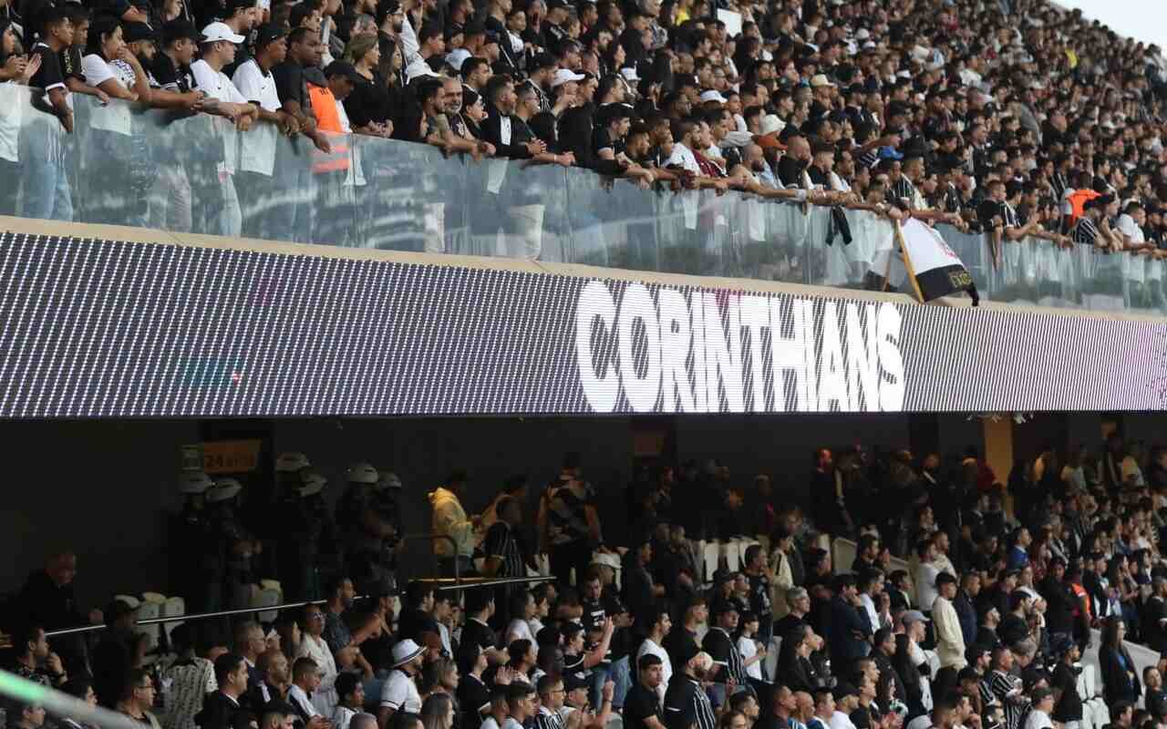 Corinthians deve usar antigo Fiel Torcedor para vender ingressos