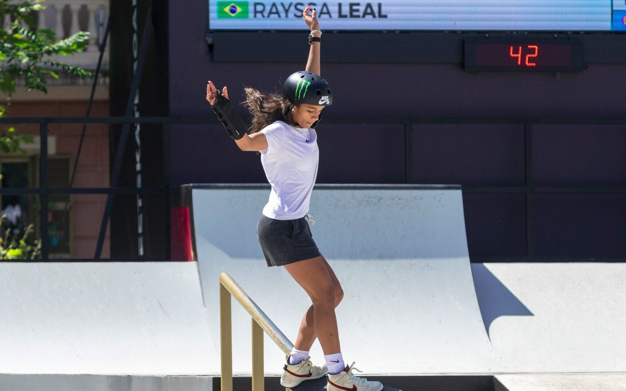 Rayssa Leal conquista segundo ouro no skate street do X-Games