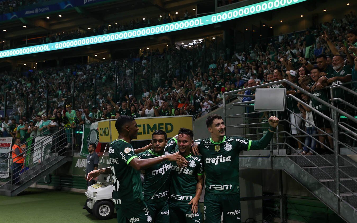 Sem perder há 18 jogos, Palmeiras tem a 3ª maior série invicta no Allianz  Parque