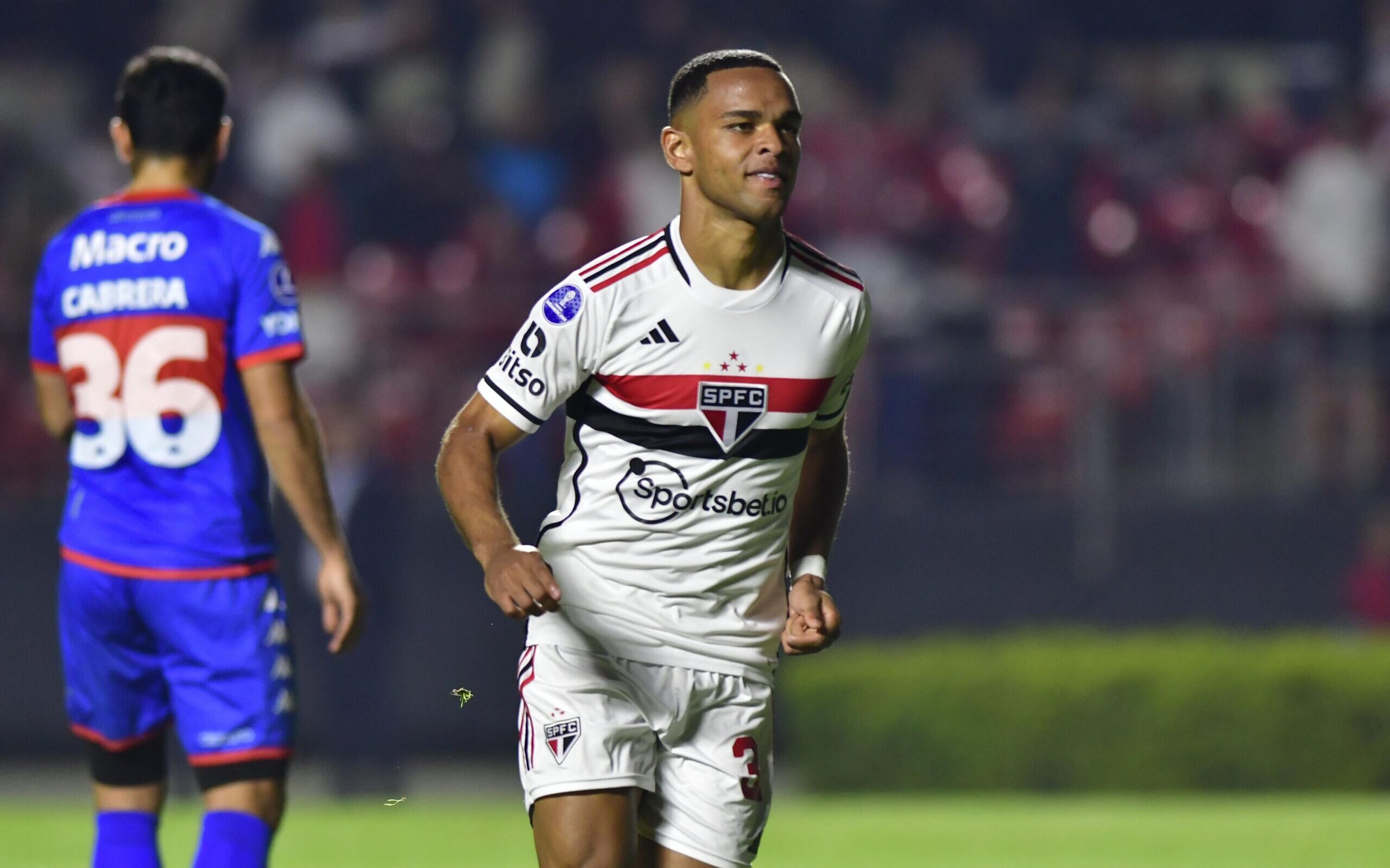 Sul-Americana: São Paulo vence Tigre no Morumbi e termina fase de