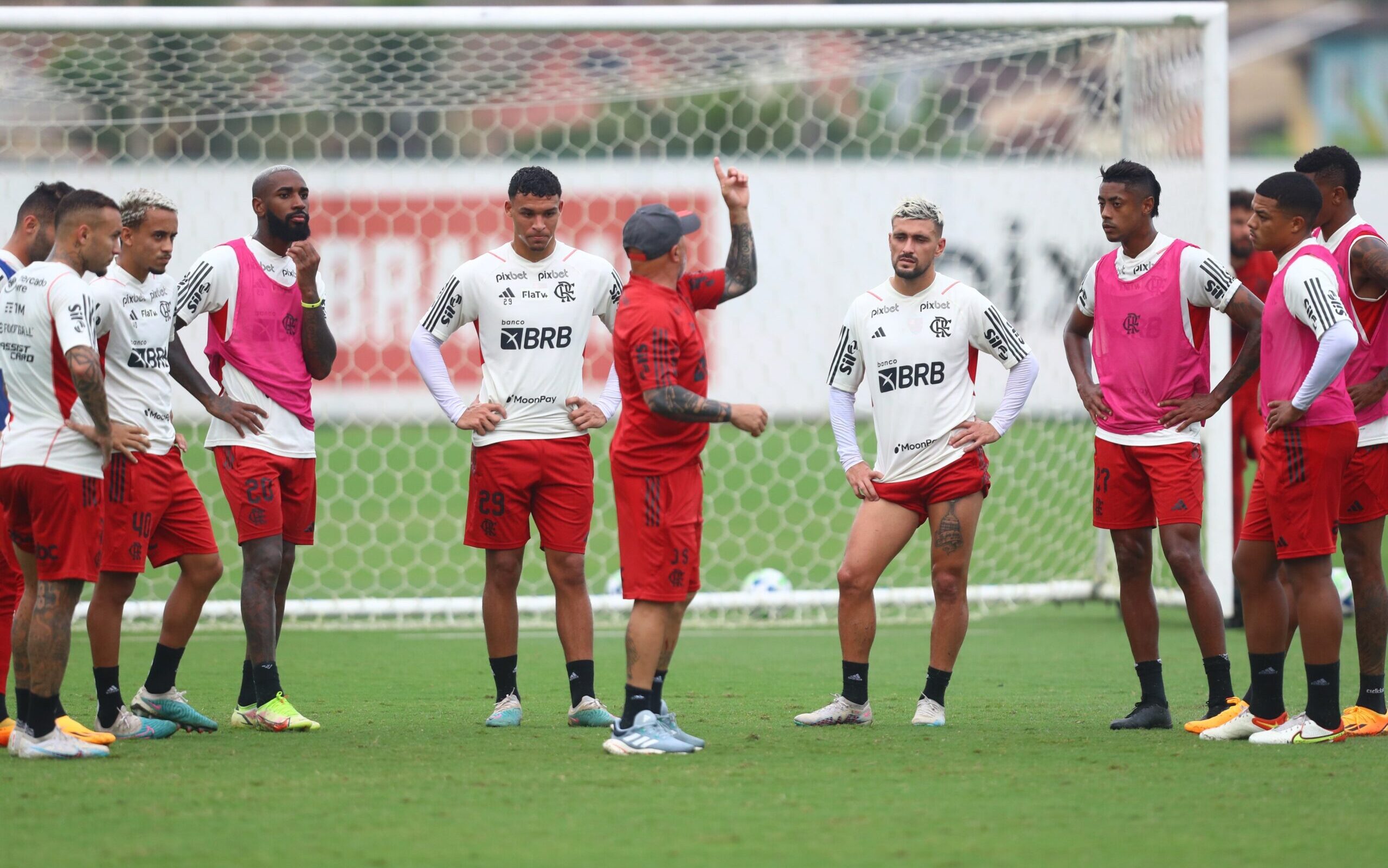 Flamengo terá semana tranquila antes de jogo contra o Internacional