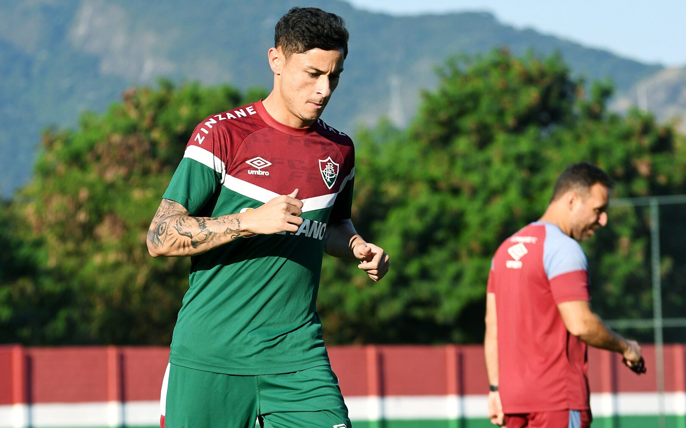 Fluminense x Coritiba: veja onde assistir ao vivo, horário e escalações