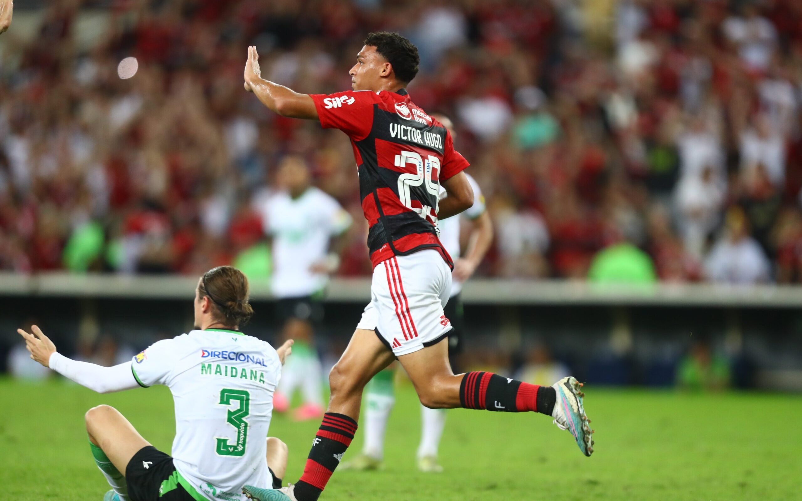 Flamengo observa o mercado e pode lucrar com transferências de ex-jogadores;  entenda - Lance!