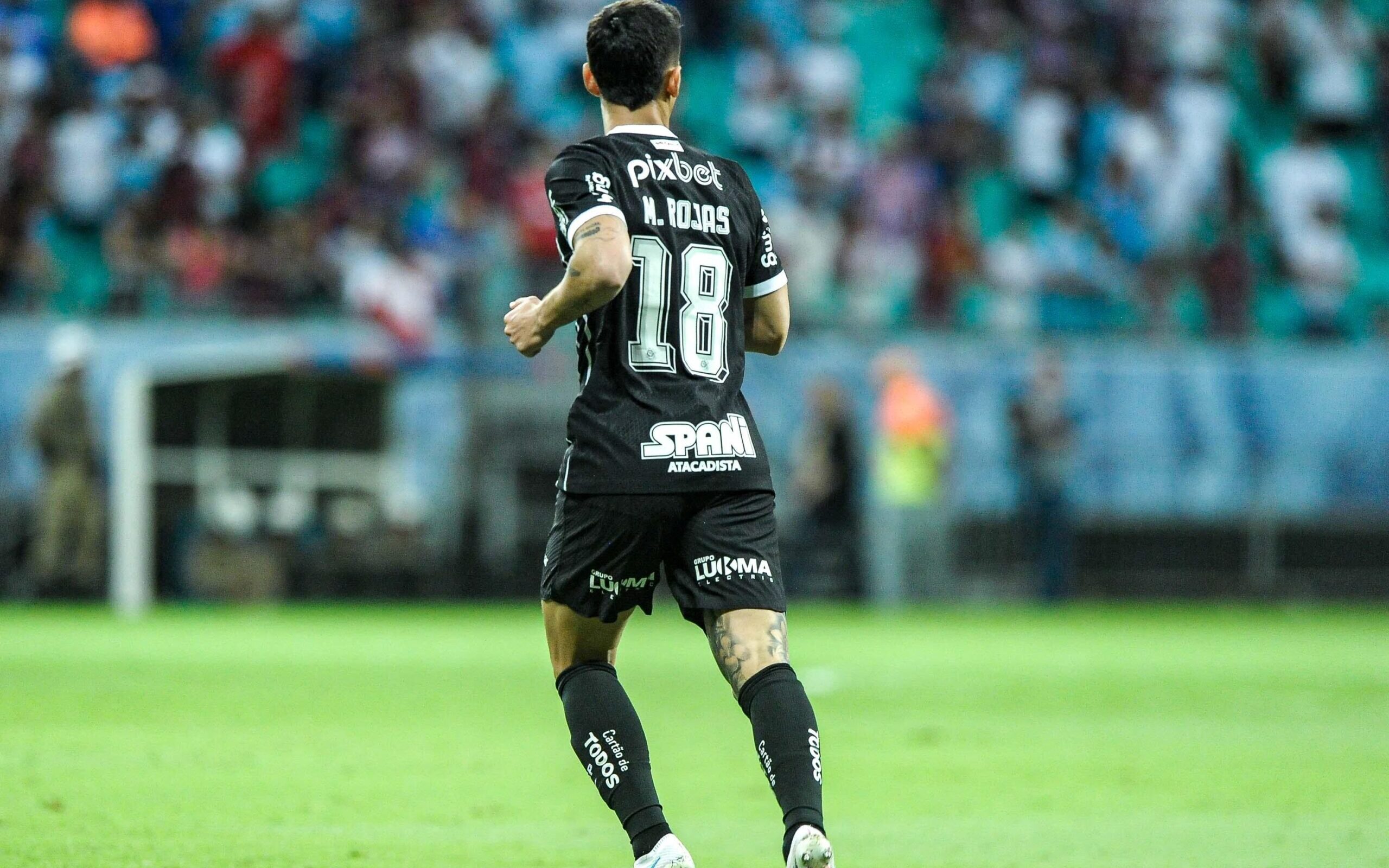 Rojas enfim deve estrear pelo Corinthians; veja quem é e como joga