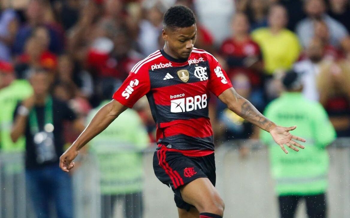 Flamengo tem base 'europeia', enquanto só três jogadores do River