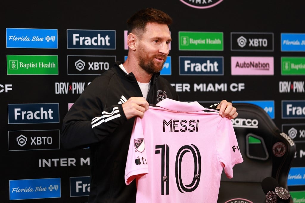 Inter Miami revela primeira imagem de Messi com camisa do clube