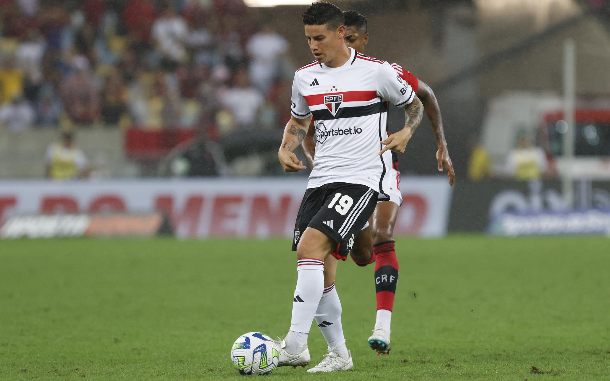 James Rodríguez será titular no São Paulo contra o Grêmio; veja as  escalações