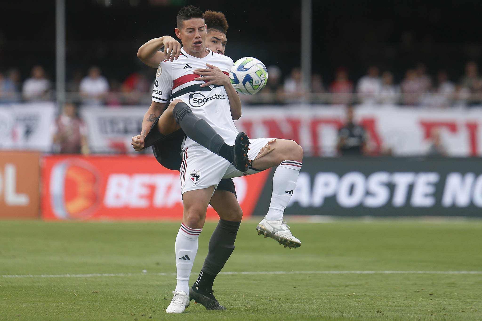 Classificação do returno: São Paulo perde duas posições e é