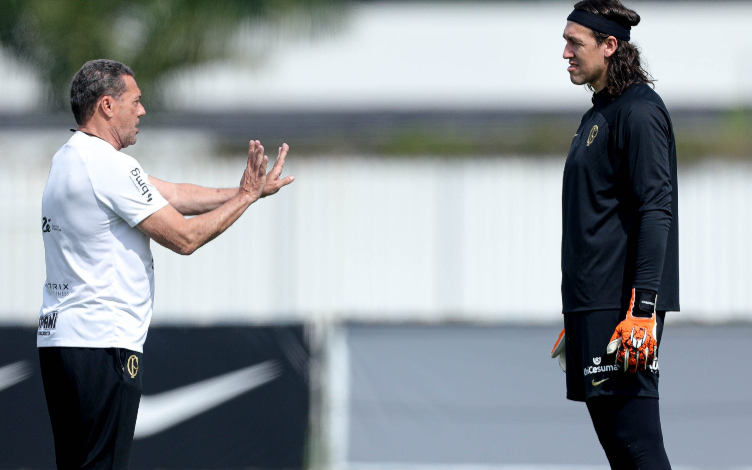 Próximos três jogos do Corinthians no Brasileirão sofrem