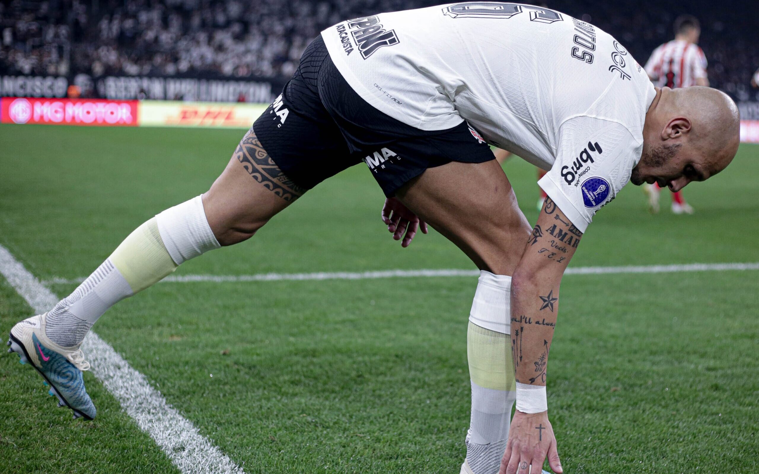 Vai ter caneta? Corinthians confirma presenças de Edílson e Karembeu em jogo  contra o Real, corinthians