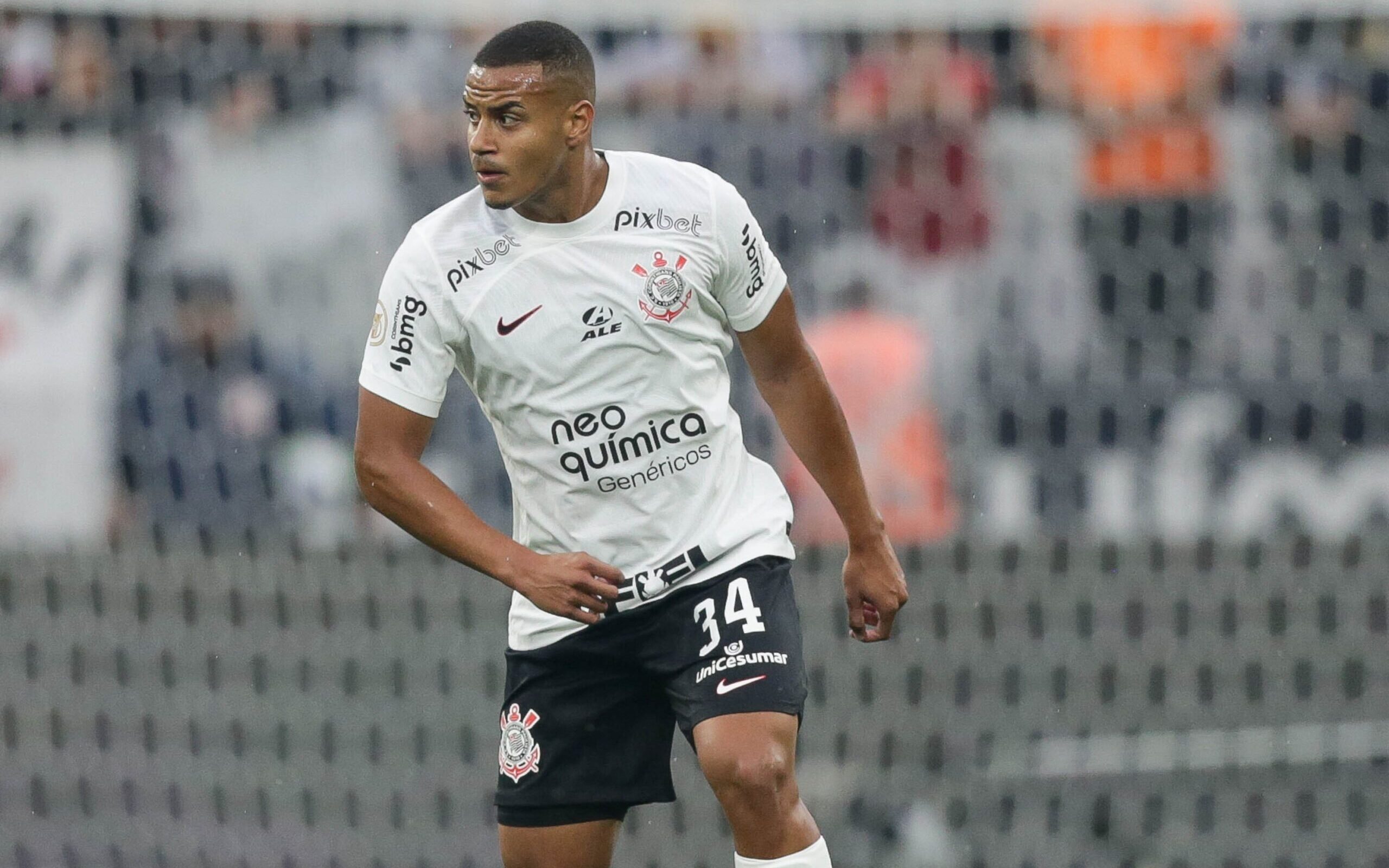 Corinthians sai na frente, é amassado na reta final e Fluminense