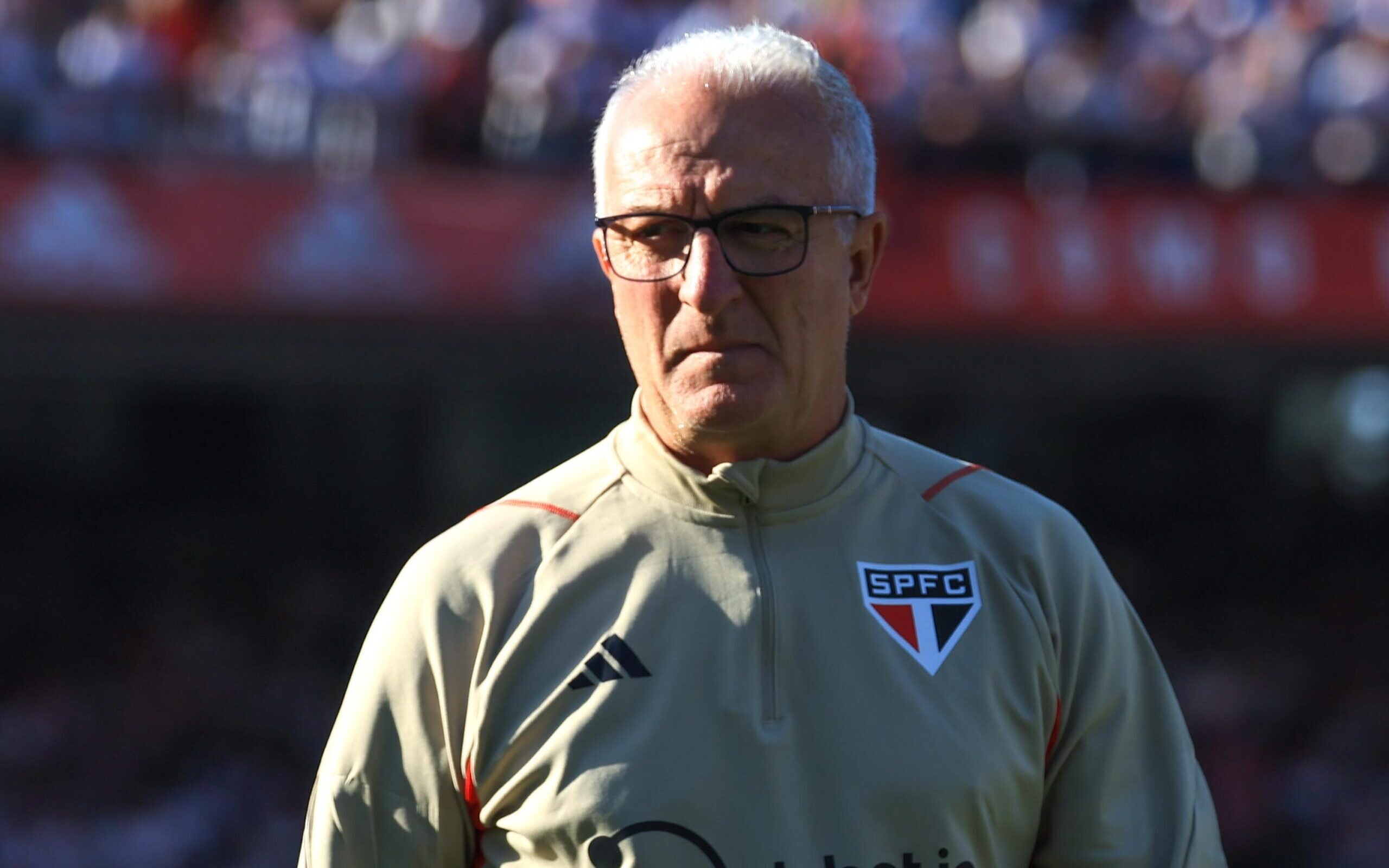 Dorival dispara contra arbitragem após empate do São Paulo em clássico:  'Foi lamentável o que aconteceu aqui hoje' - Lance!