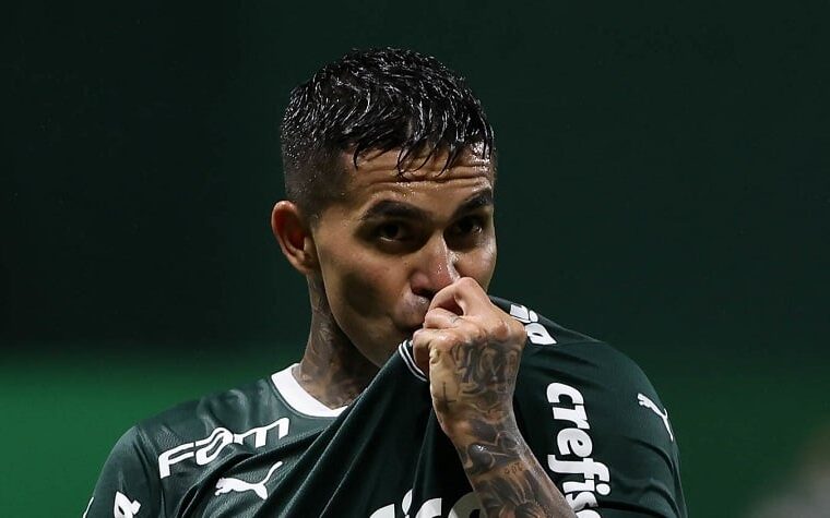 Torcida do Palmeiras prepara mosaico para jogo diante do Deportivo Pereira  - Lance!