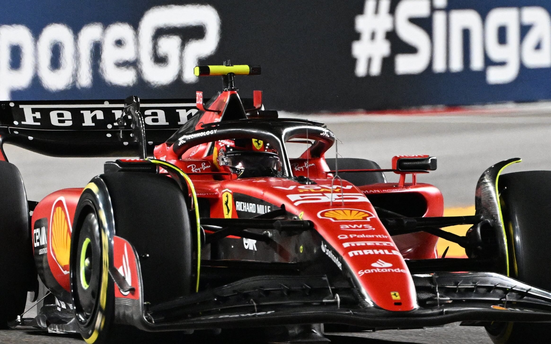 Leclerc fecha como mais rápido segundo treino livre da F1 em Barcelona -  Notícia de F1