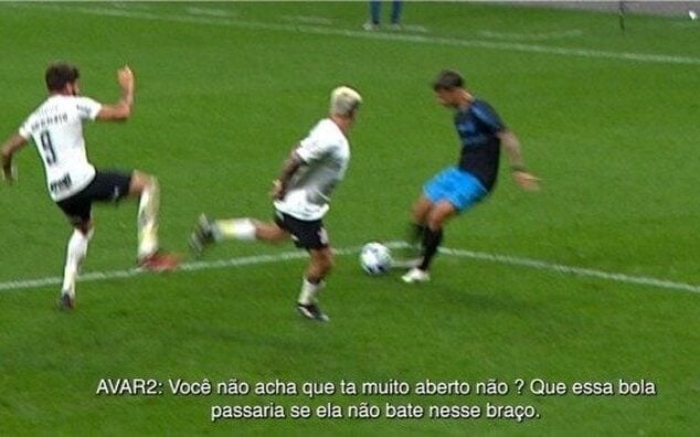 Lances do futebol arte de Yuri Alberto contra o Grêmio viraliza