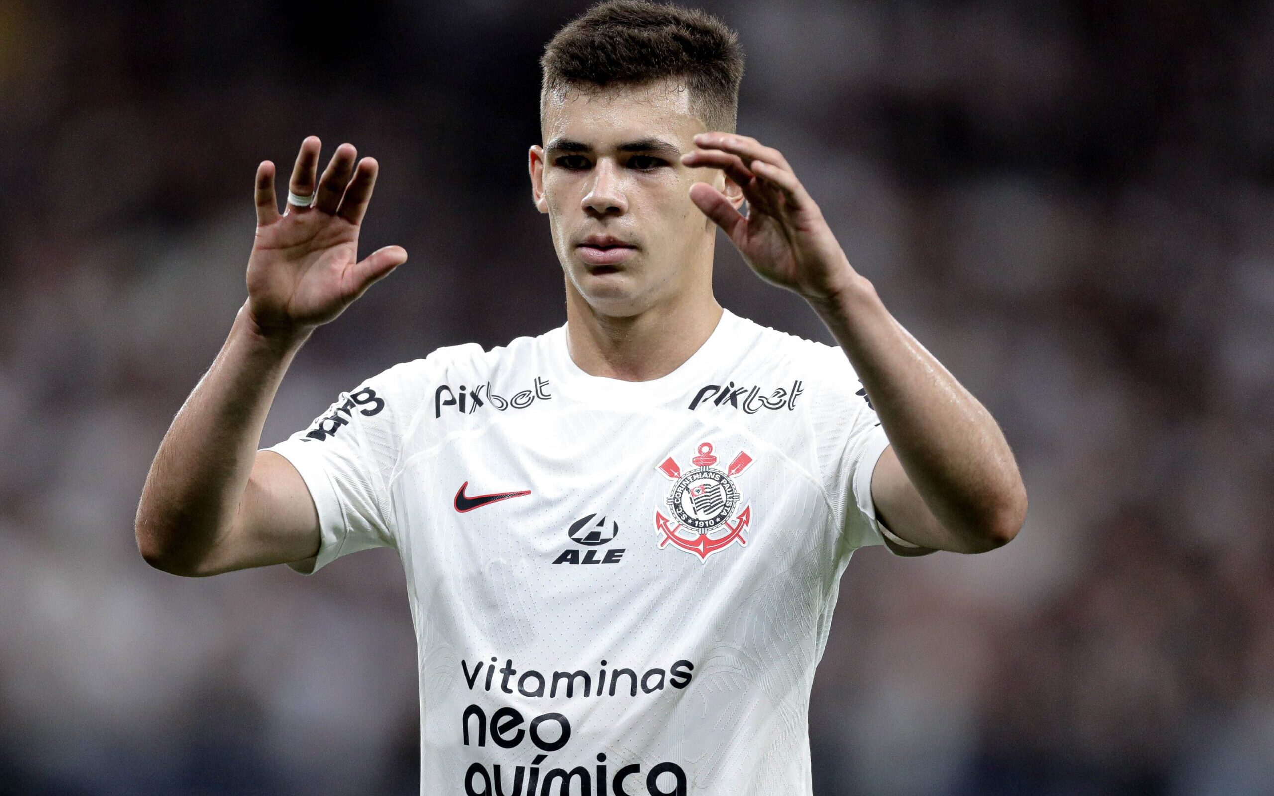 Gabriel Moscardo faz 18 anos e Corinthians pode negociar jogador