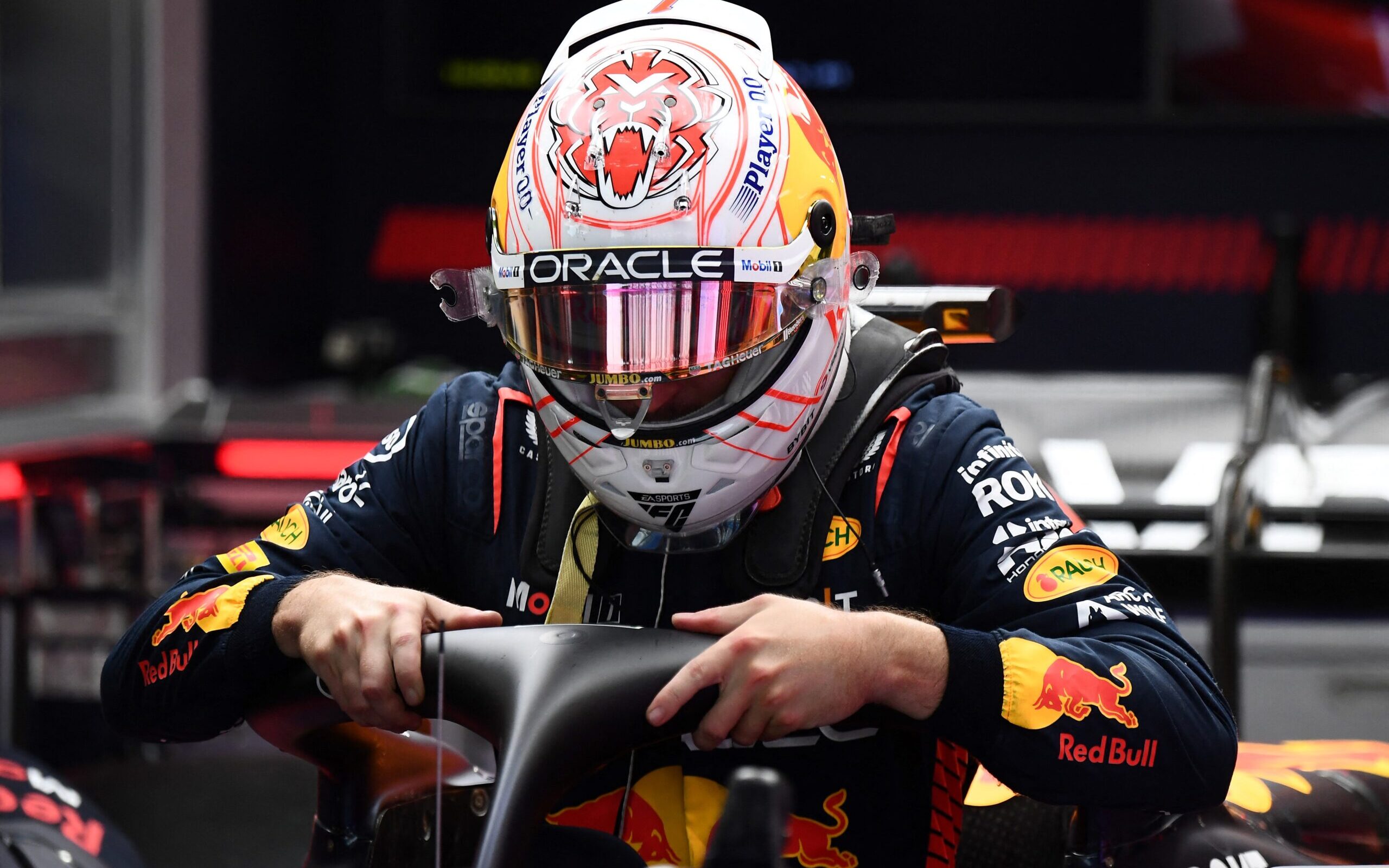 F1: Verstappen lidera segundo treino livre para o GP do Japão