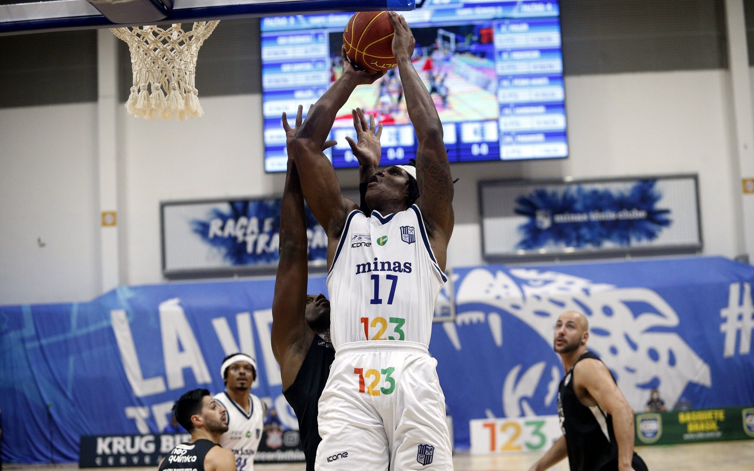 Gostaria de assistir aos jogos de basquete do Minas Tênis Clube de