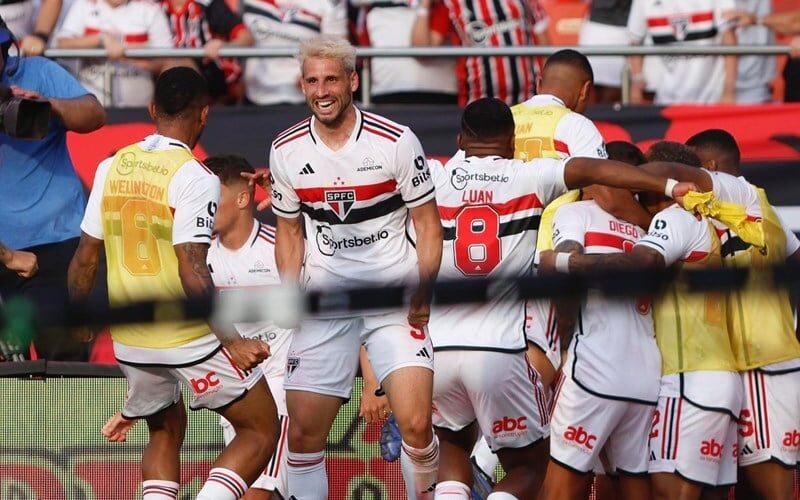 São Paulo News 🇾🇪 on X: Rafael foi escolhido o melhor goleiro da Copa do Brasil  2023. #Campeão 🏆  / X