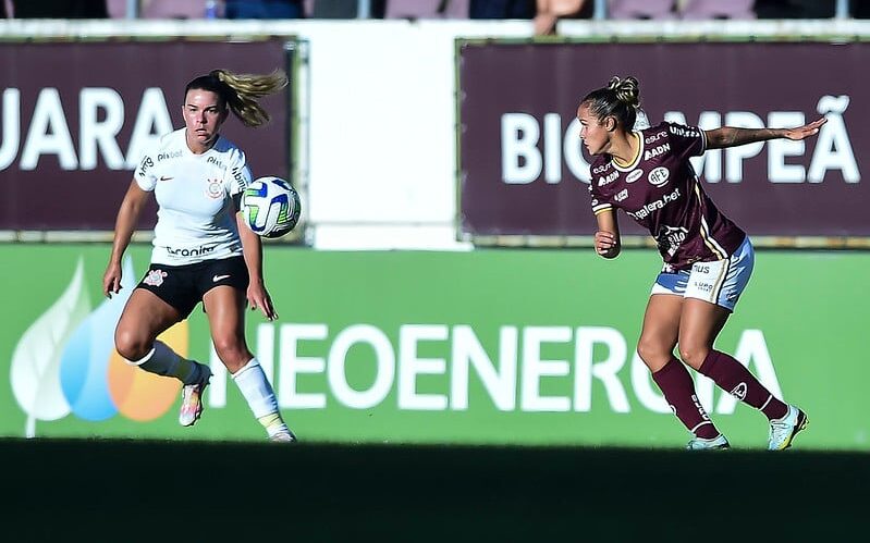 Araraquara, Sao Paulo, Brasil. 20th Dec, 2020. ARARAQUARA (SP), 20/12/2020  - CAMPEONATO PAULISTA FEMININO - Lances da partida entre Ferroviaria e o  Corinthians, pelo jogo de volta da final, no estadio Fonte