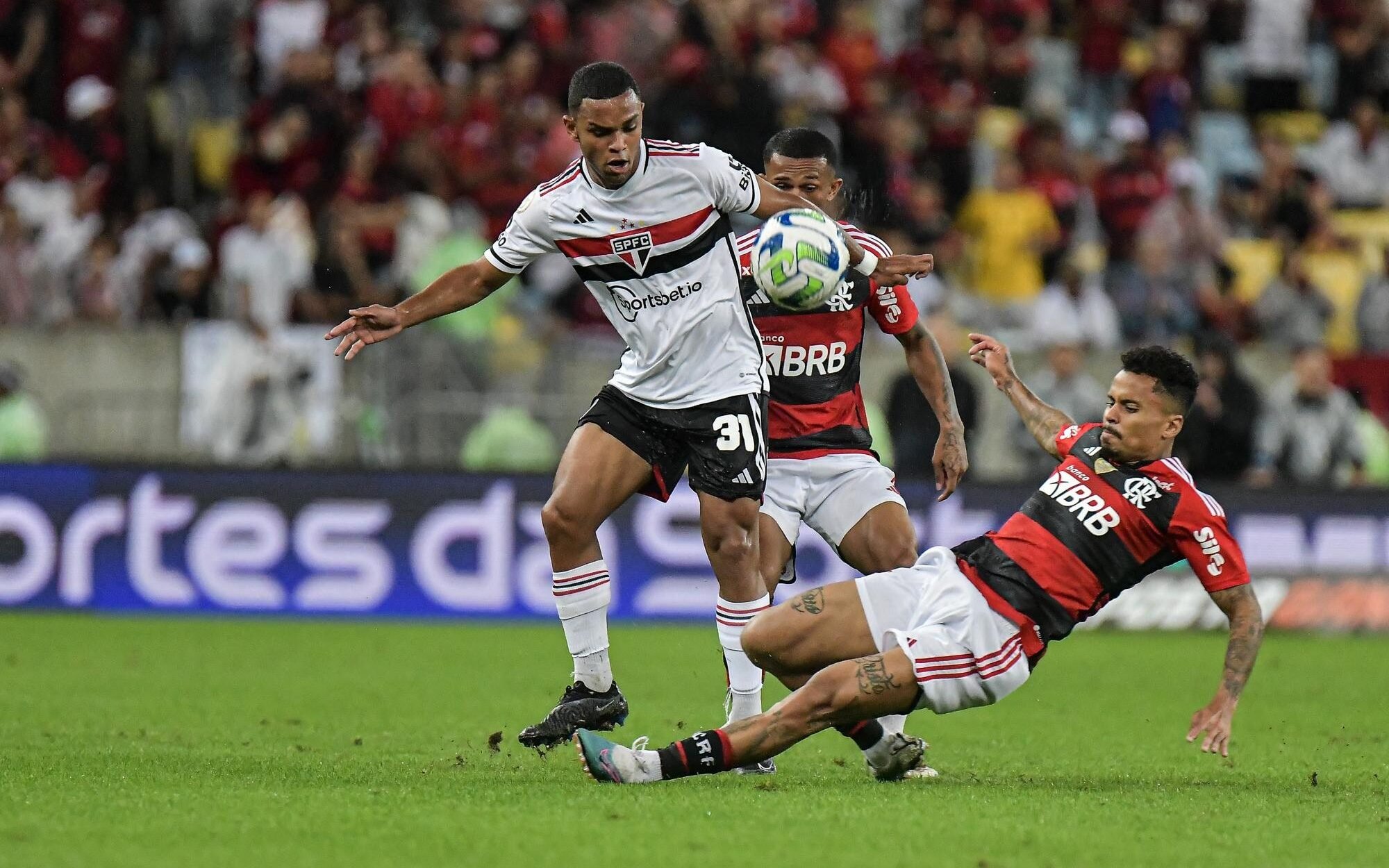 Flamengo x São Paulo: quem tem o melhor time? Vote e veja opiniões