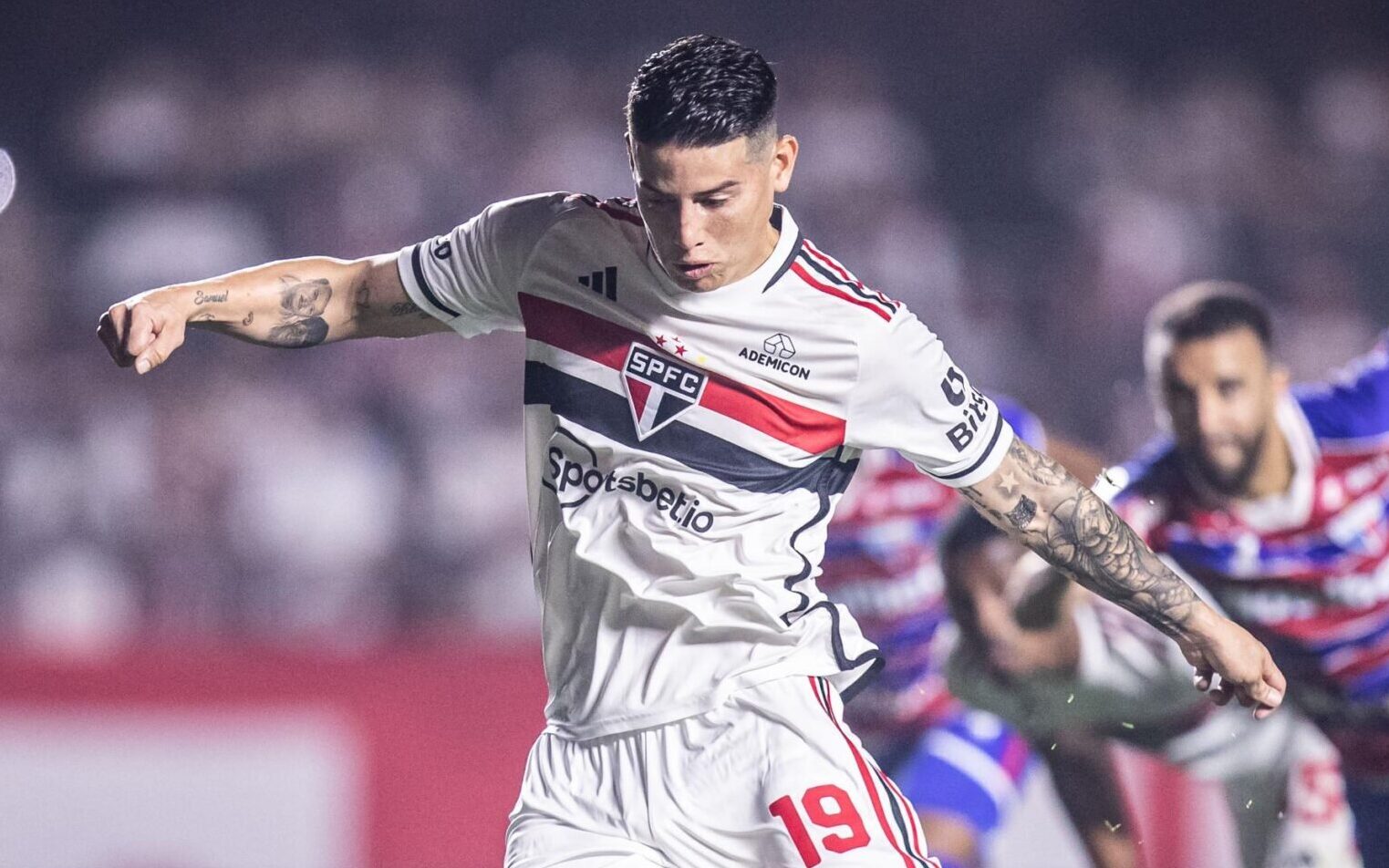 Walce trabalha por nova recuperação no São Paulo e tem futuro indefinido, são paulo