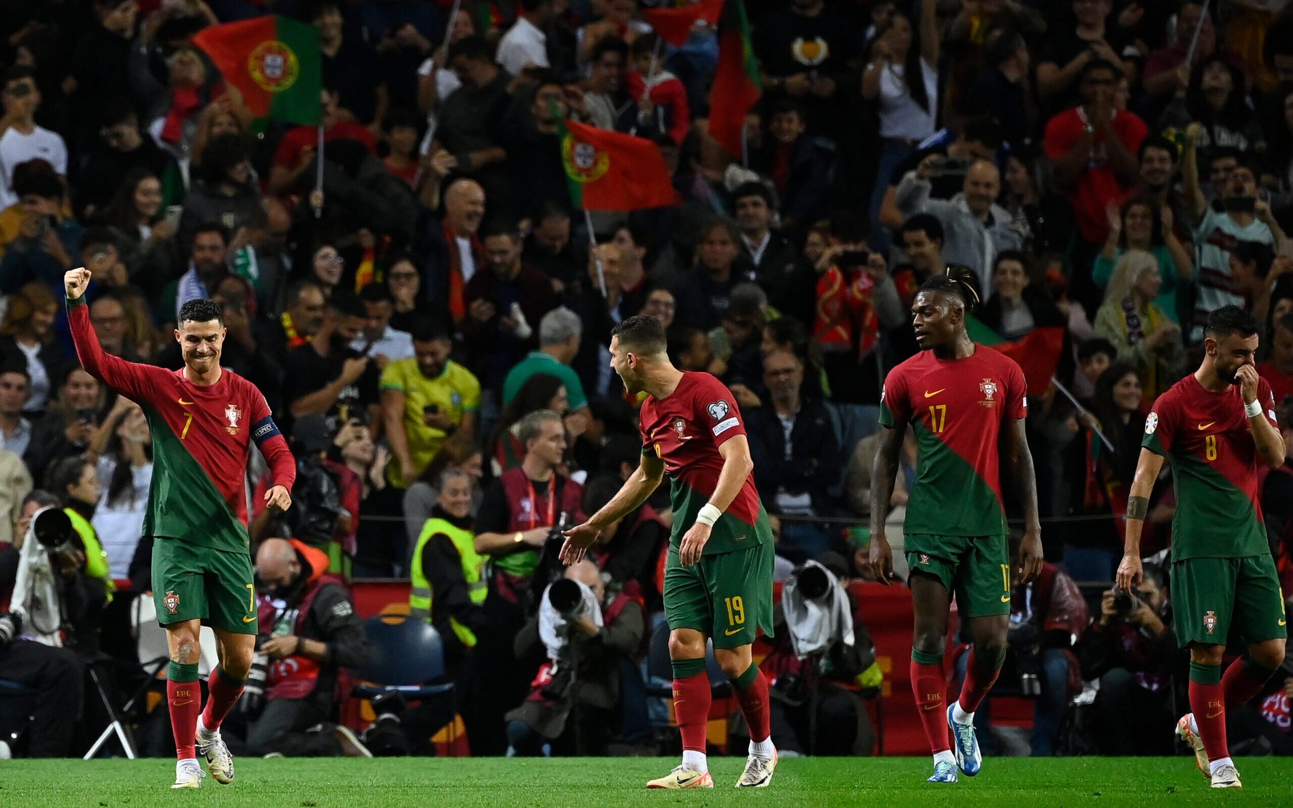 ESLOVÁQUIA X PORTUGAL AO VIVO, ELIMINATÓRIAS EUROCOPA - RODADA 5