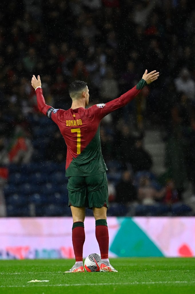 Homenagem a CR7 por seus 200 jogos com Portugal