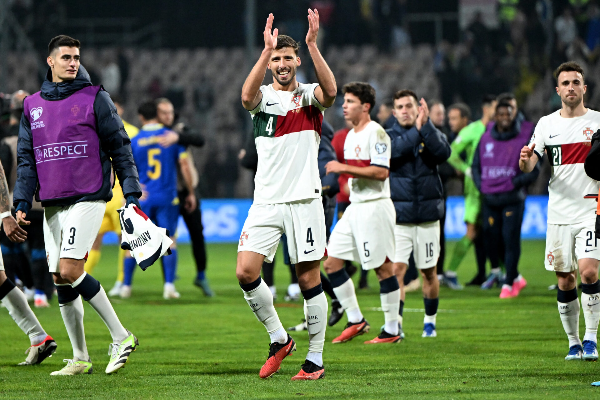 Portugal atropela Luxemburgo e Eslováquia vence; confira os resultados do  dia nas Eliminatórias da Euro
