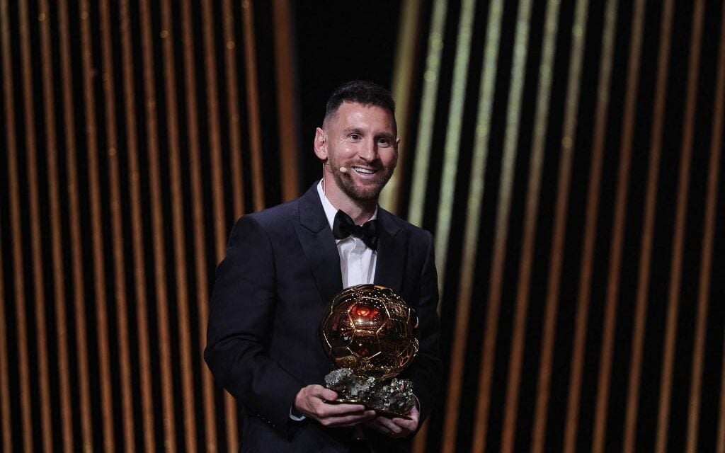 Cristiano Ronaldo ironiza Bola de Ouro de Messi; veja