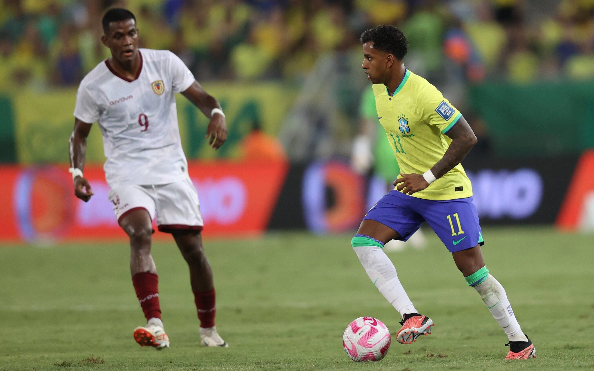 Com golaço no fim, Brasil sofre empate da Venezuela e perde liderança das  Eliminatórias