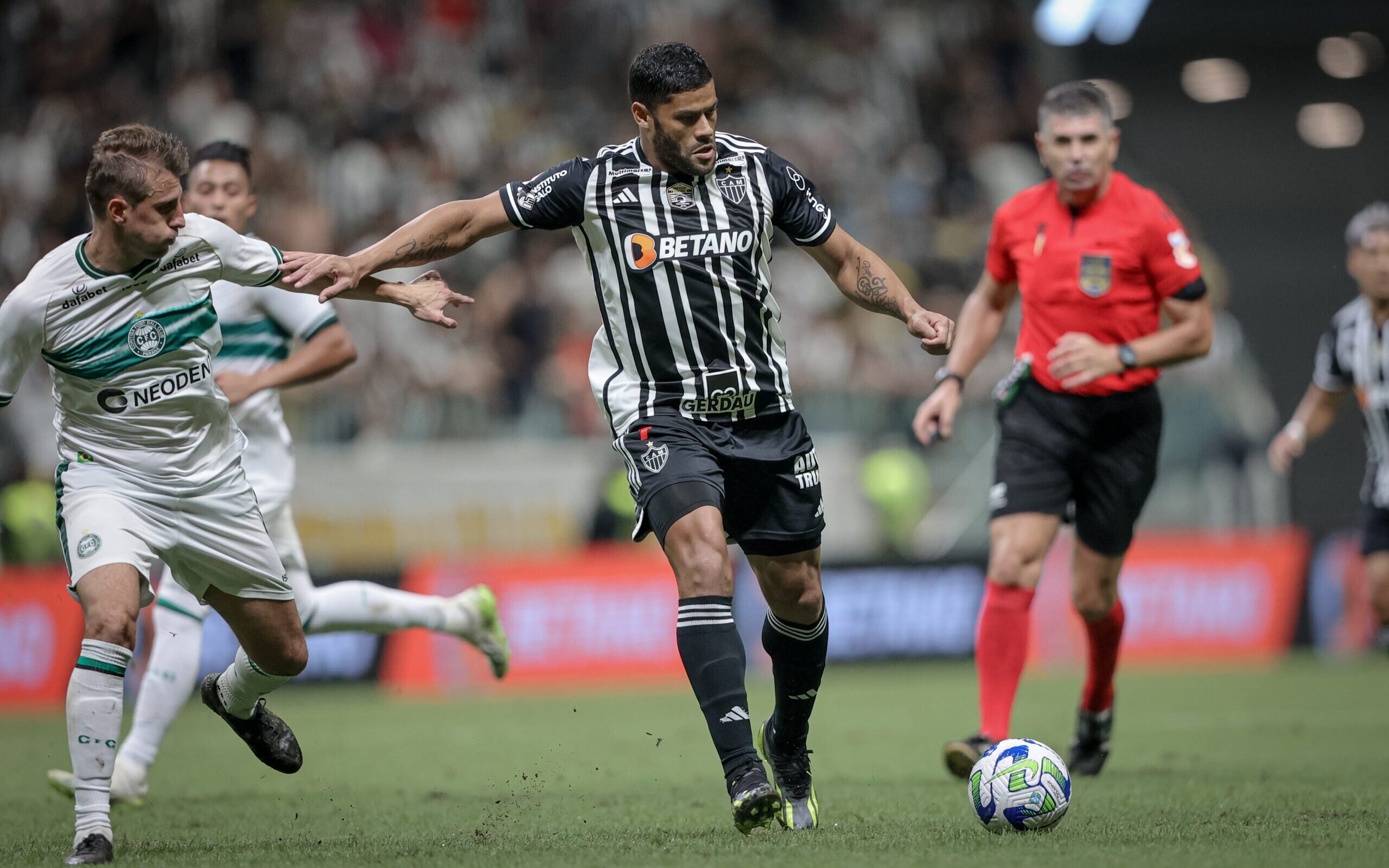 Atlético-MG 1x2 Coritiba: gols e melhores momentos do jogo do Campeonato  Brasileiro, coritiba